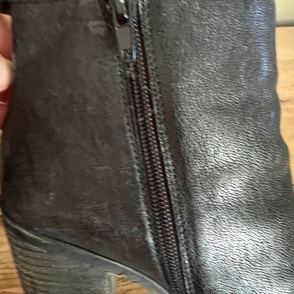 Lucky Brand Black Leather Boots | size 8 - Picture 4 of 8